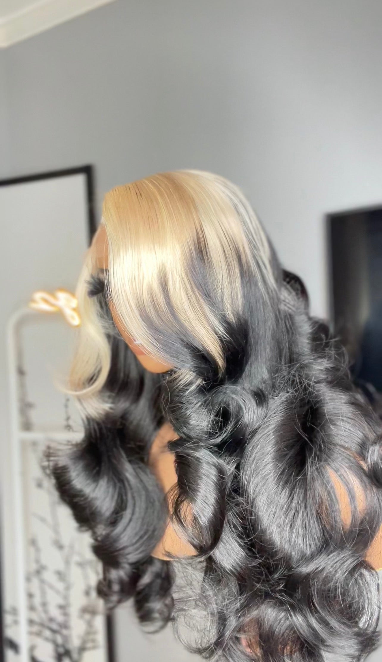 22” Shadow Blondie